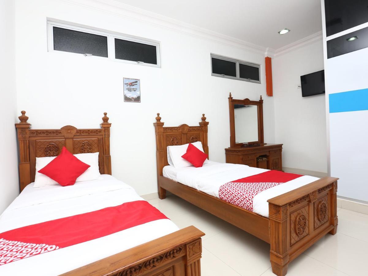 Super Oyo 89435 Nusantara Group Hotel Jertih